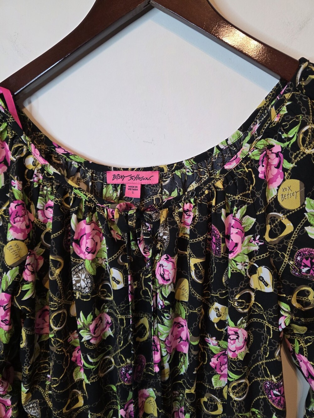 Betsey Johnson Secret Garden Top Peasant Rose Chain Key Size Small Floral - Picture 9 of 10